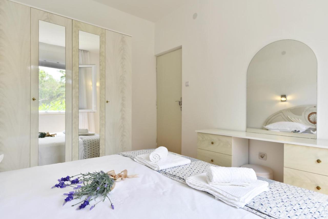 Villa Sarah Supetar Dış mekan fotoğraf