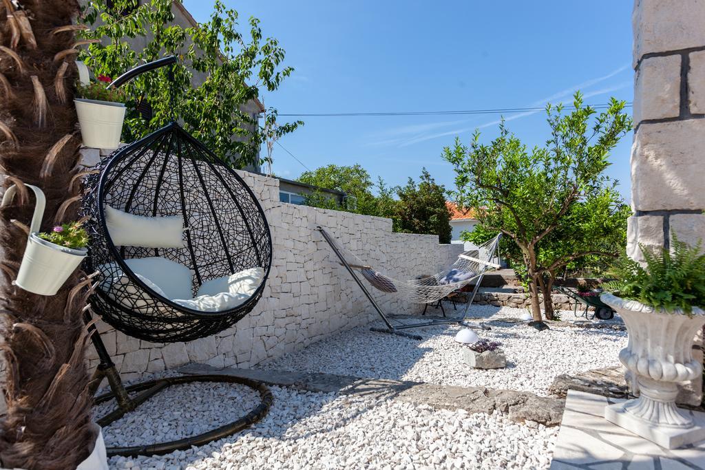 Villa Sarah Supetar Dış mekan fotoğraf