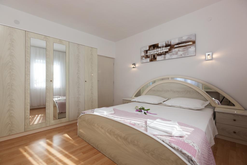 Villa Sarah Supetar Dış mekan fotoğraf